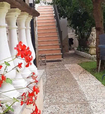 Casa Agata A Due Passi Dal Mare Apartman *