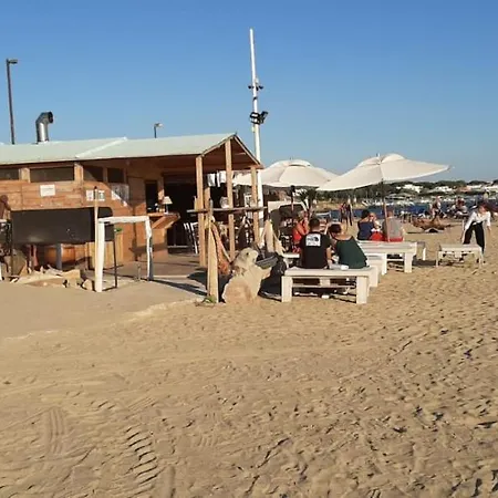 Casa Agata A Due Passi Dal Mare Apartman