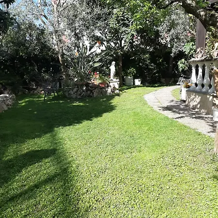 Casa Agata A Due Passi Dal Mare *