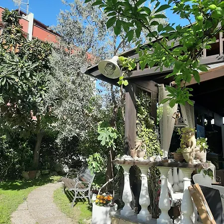 Casa Agata A Due Passi Dal Mare Apartman
